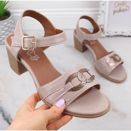 Sandali laccati beige da donna sul palo Jezzi SA69-31 1
