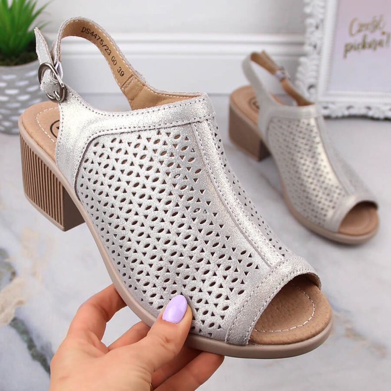 Sandali comodi in pelle da donna con tacco Filippo DS4475 oro d'oro 1
