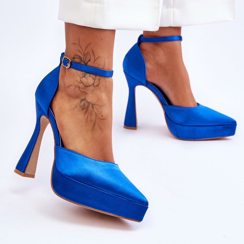 Décolleté alla moda su un tacco alto più ampio Follia blu 2