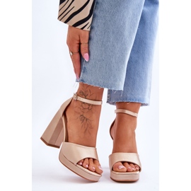 Sandali in raso su tacchi grossi Beige Eternity 1
