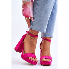 Sandali alla moda in pelle scamosciata con tacco quadrato Merila fucsia rosa 1