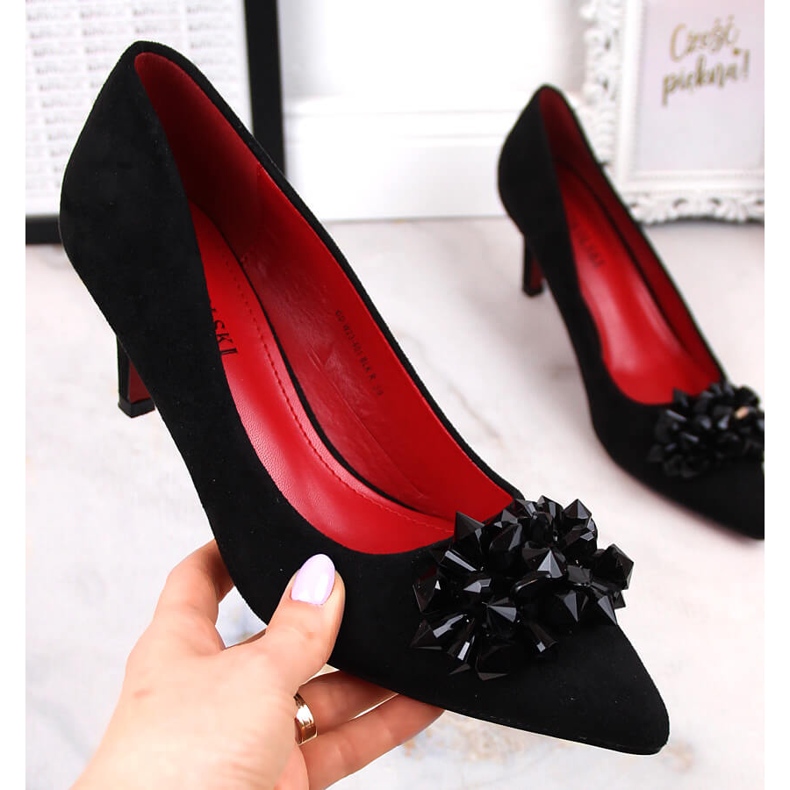 Décolleté da donna in camoscio con perline T.Sokolski W23-401 nero 1
