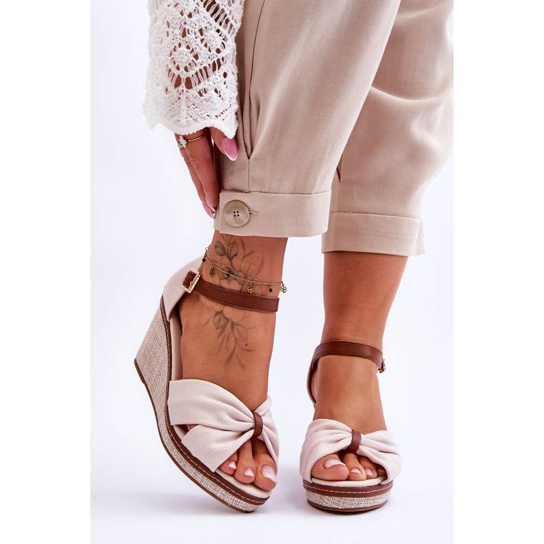 Sandali Con Zeppa Da Donna Beige Chiaro Daphne 1