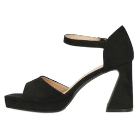 Sandali in pelle scamosciata femminile sul inserto in pelle nera filippo DS4489/23 nero 3