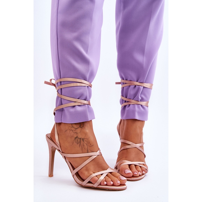 Sandali Legati Da Donna Su Un Tacco Alto Meya Beige 1