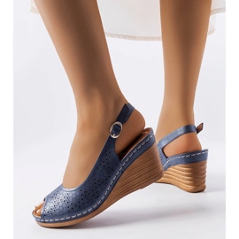 Sandali con zeppa traforati blu navy di Emeral 1