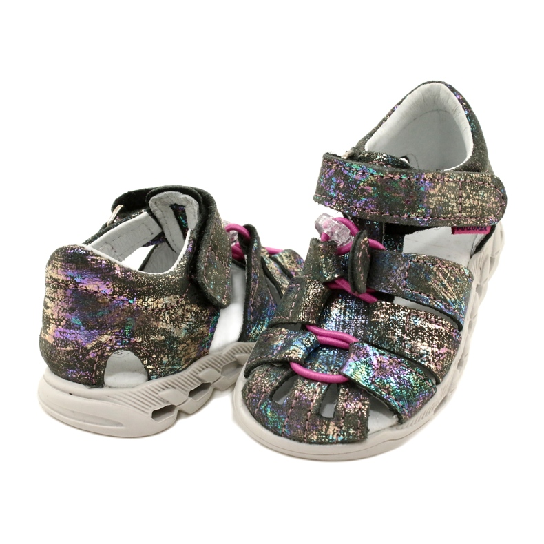 Sandali femminili Shiny in pelle lucida Mazurek 1364 Metallic grigio 4