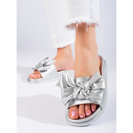 W. Potocki Pantofole da donna con fiocco Potocki argento 2
