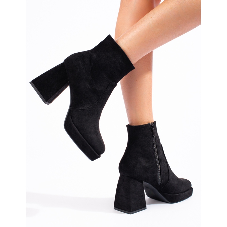 Stivaletti da donna con tacco largo, colore nero 1