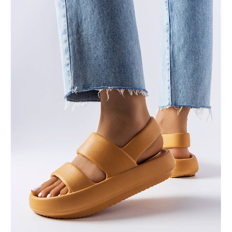 Sandali marroni Salinas marrone 1