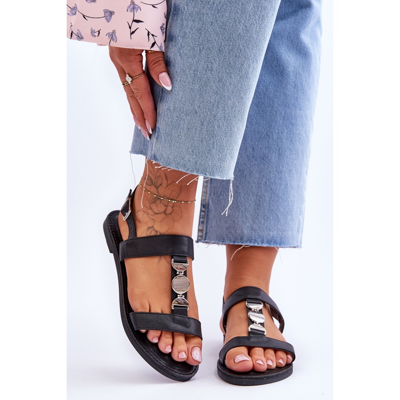 Sandali piatti da donna con cinturino decorativo Black Berry nero 1