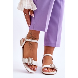 Sandali piatti bianchi Mindley Gold Heels bianco 1