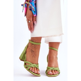 Sandali Classici in Pelle Scamosciata Verde Bernett 1