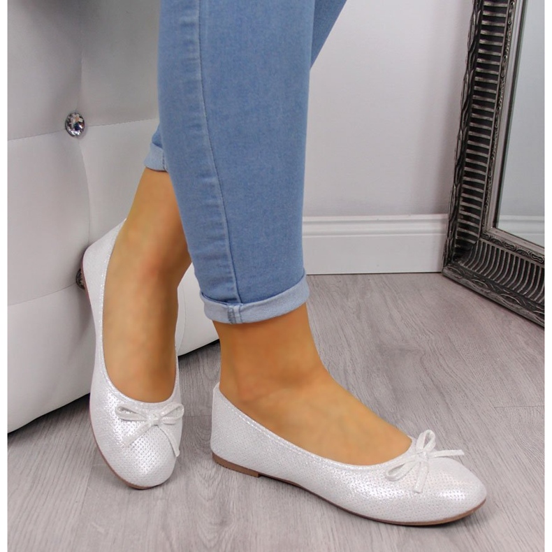 Ballerine donna con fiocco bianco argento eVento 1136 1