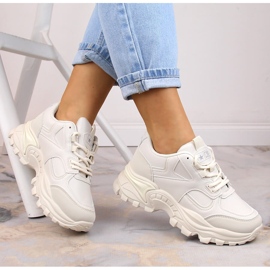 Scarpe sportive da donna sulla piattaforma beige eVento 5465 1