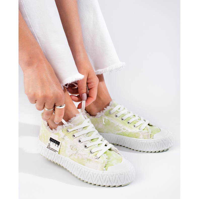 Sneakers platform bianche e verdi Shelovet bianca 1