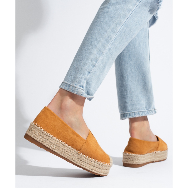 Espadrillas da donna in camoscio sulla piattaforma cammello Shelovet marrone 1