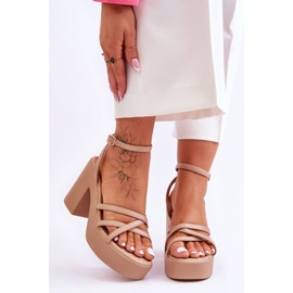 FS1 Sandali con tacco alla moda con strisce Shemira beige 1