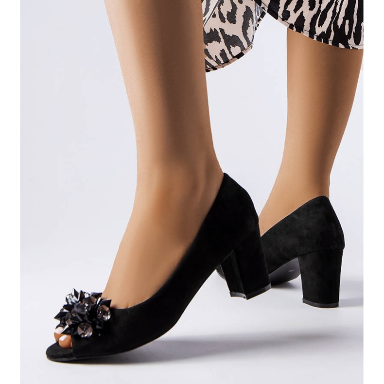 Eleganti décolleté a spillo nere di Meunier nero 1