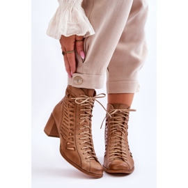 Stivali traforati in pelle Maciejka 05508-10 Beige scuro 1