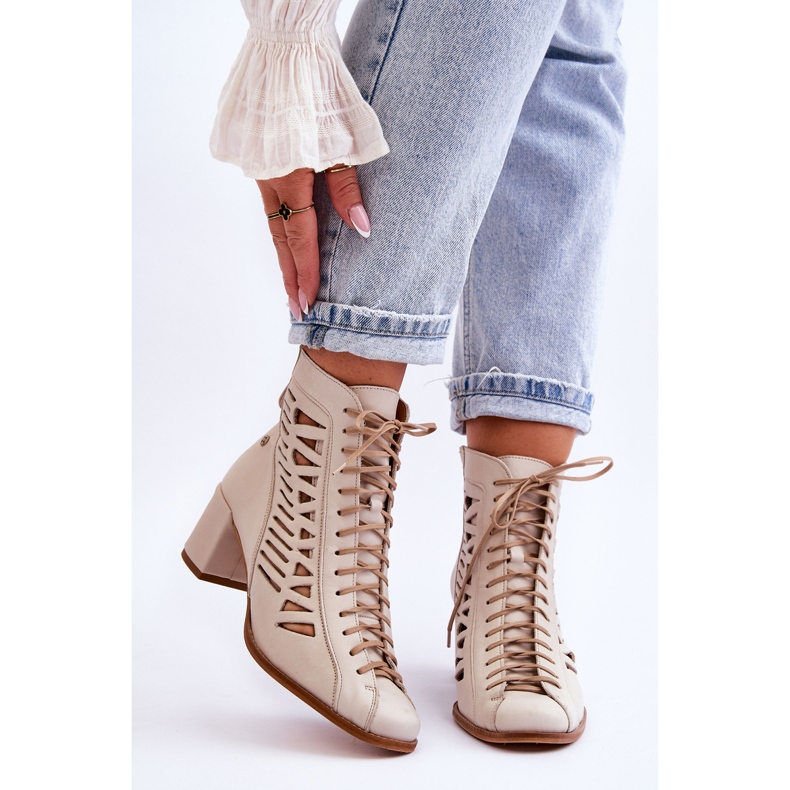 Stivali traforati in pelle Maciejka 05508-22 Beige chiaro 1