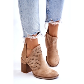 Bella Paris Stivali tagliati in pelle scamosciata beige Layne 3