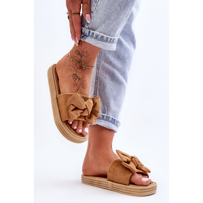 FK1 Camel Fency Pantofole Da Donna In Camoscio Con Fiocco marrone 1